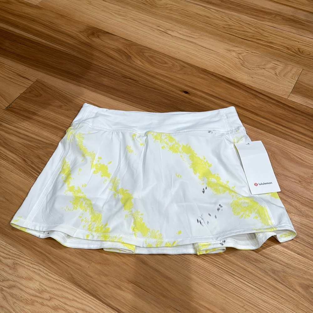 NWT Pace Rival Skirt Skort *Tall size 6 white yellow fun